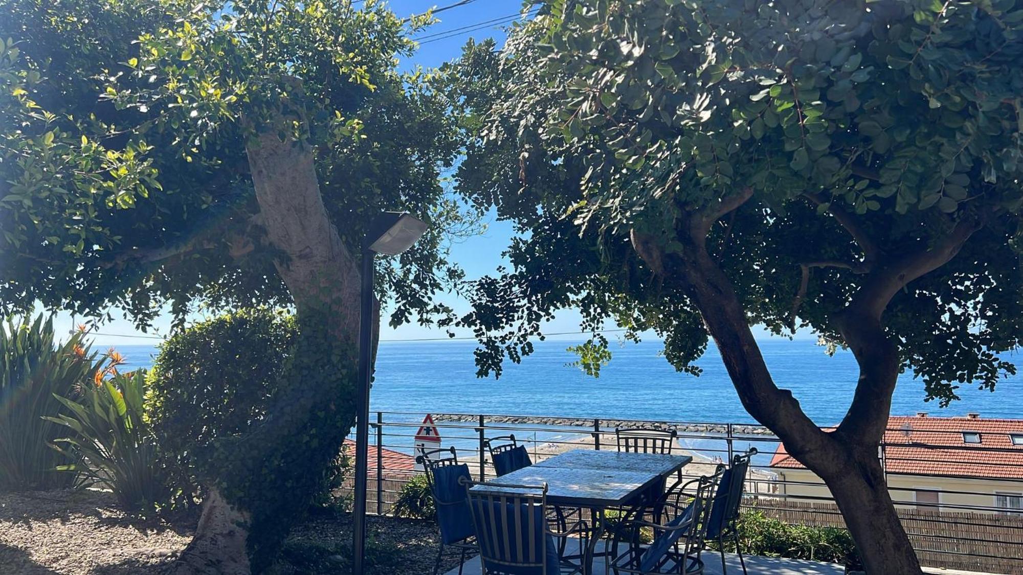 Terramata Resort Case Vacanza Santo Stefano al Mare Ngoại thất bức ảnh